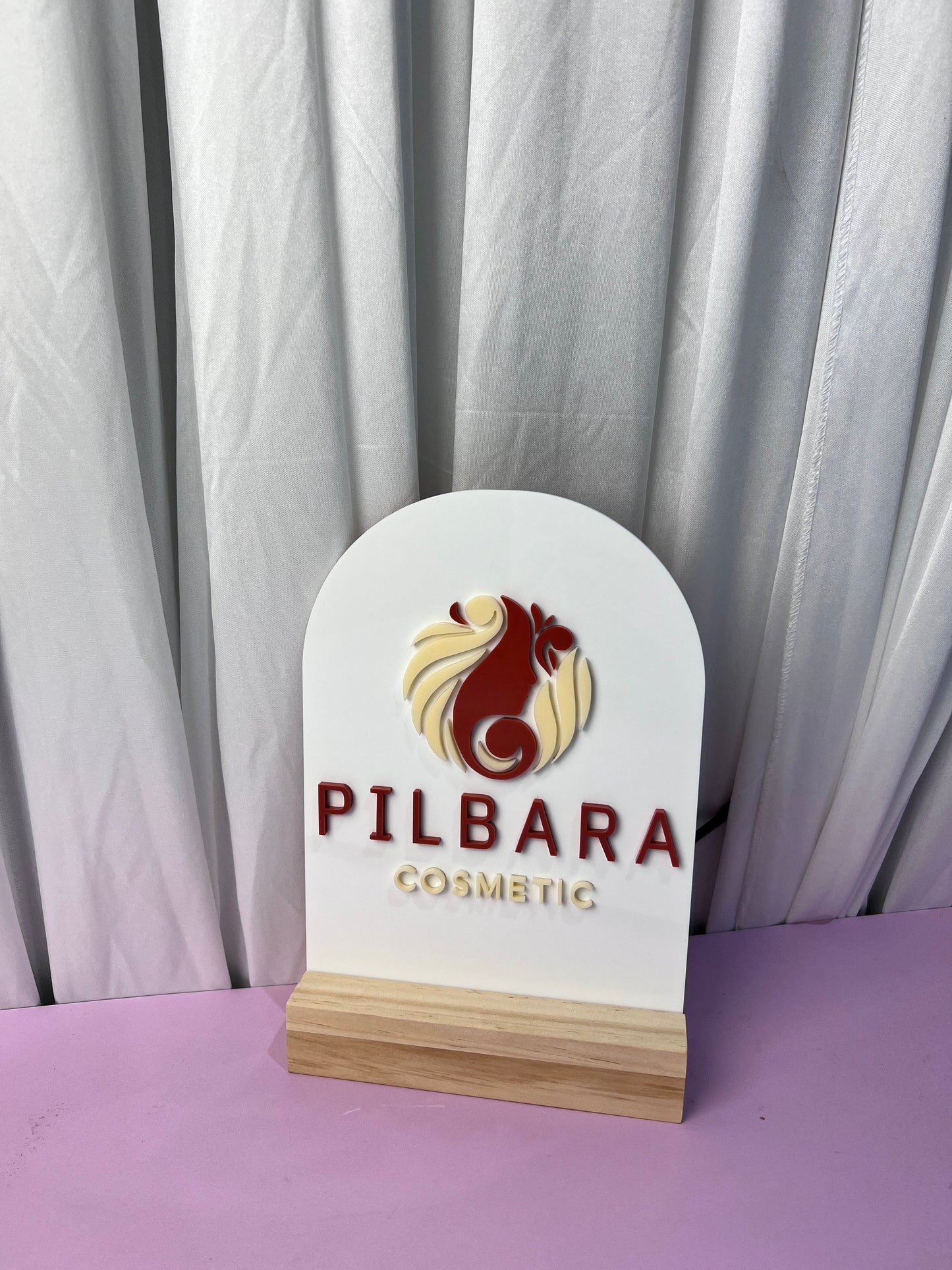 Acrylic Bussiness SIgn