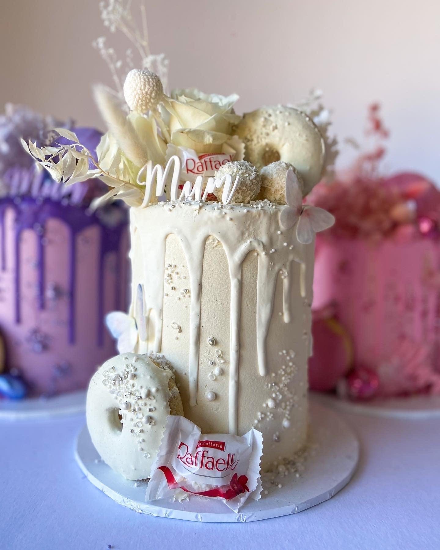 Mum Cake Charm