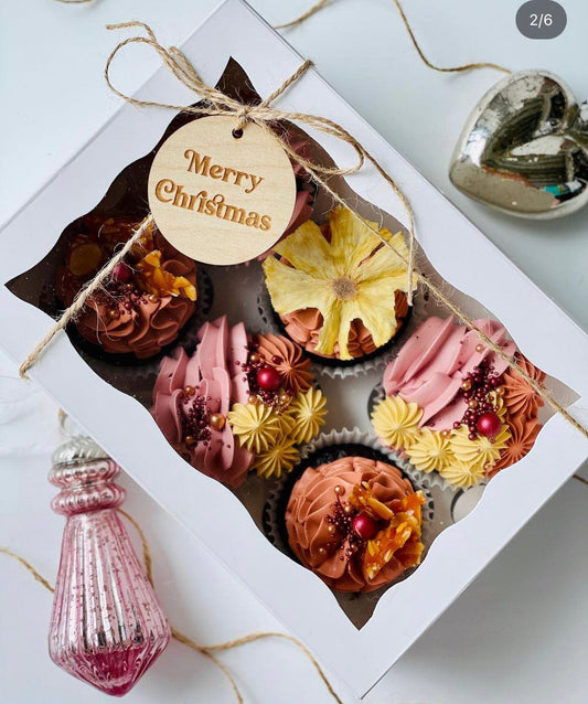 Merry Christmas Gift Tags. Round