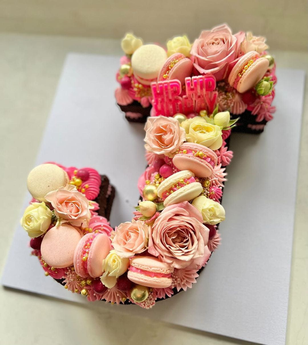Cas Cakery J Template