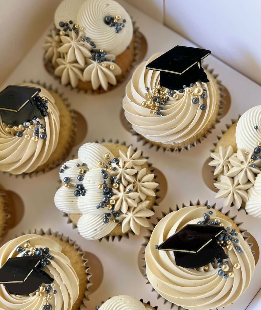 Small Graduation Cupcake Hat
