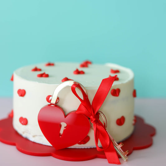 Valentines Day Cake Charm